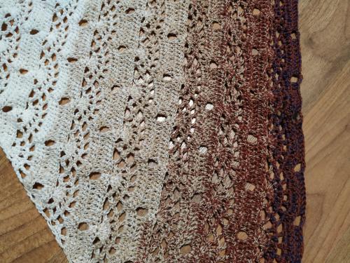 Sis shawl detail
